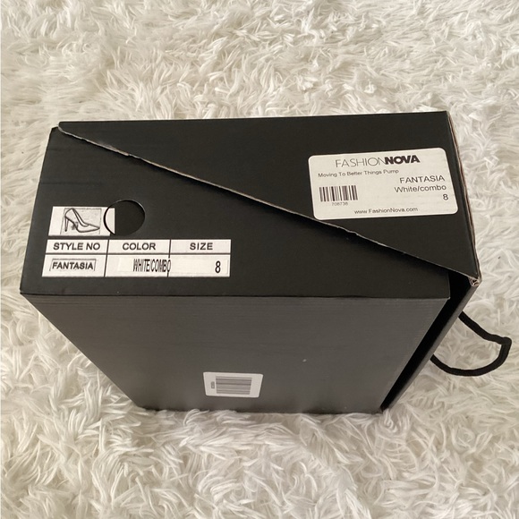 Fashion Nova heels - Picture 4 of 12